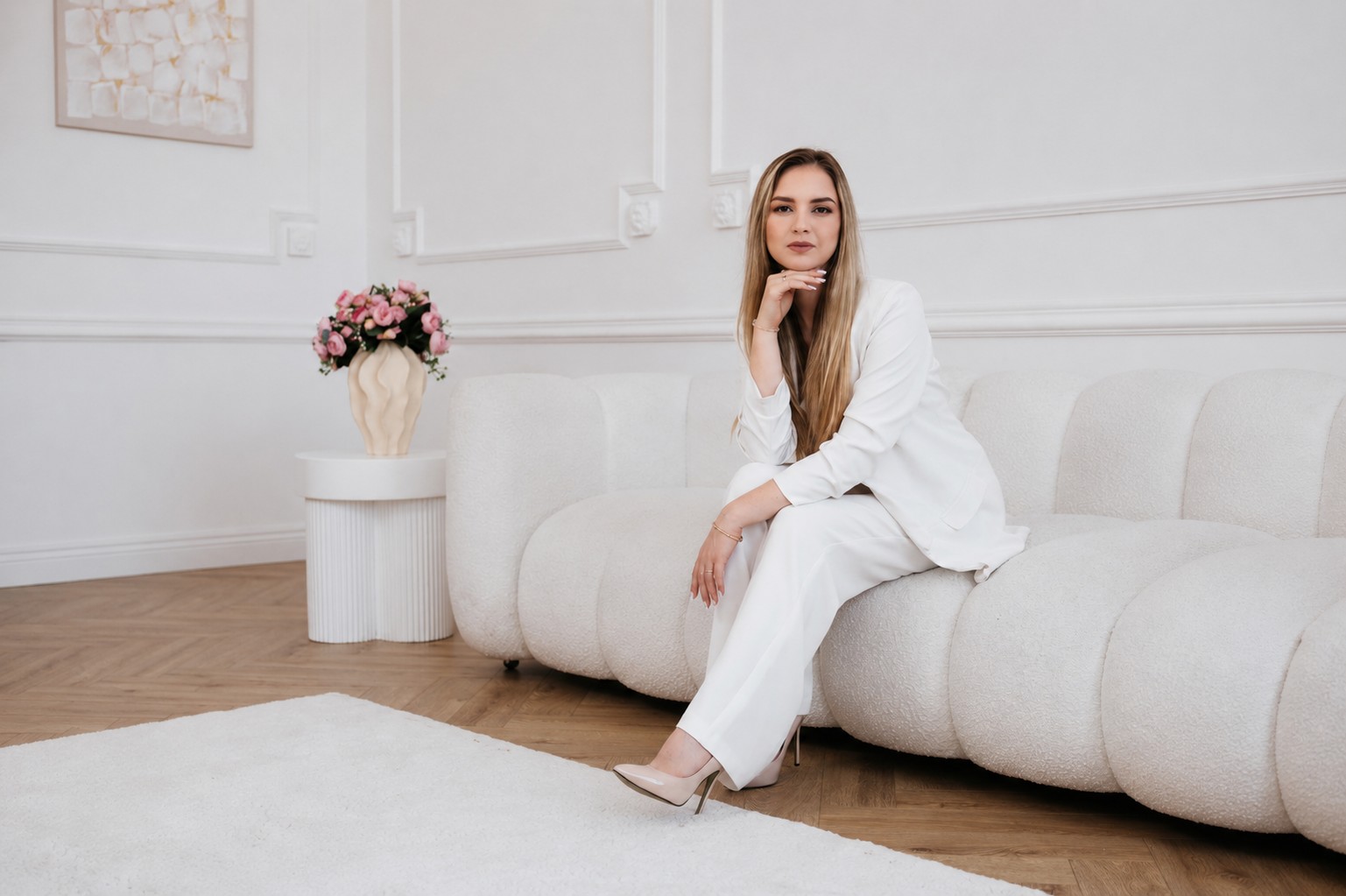 Natalia Tusz-Iwan, adwokat, w gabinecie kancelarii